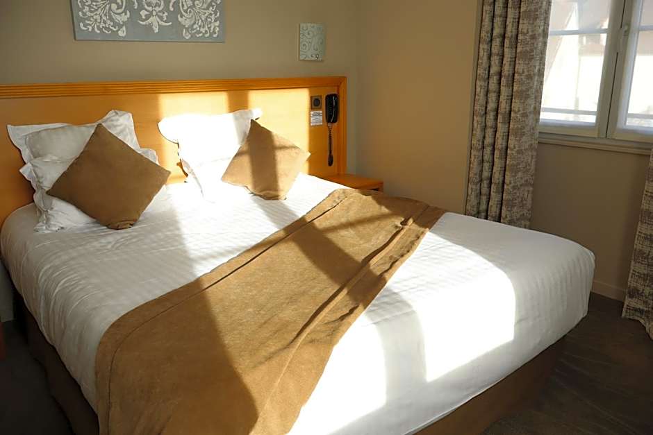 Hôtel Le Vouglans - Restaurant La Valouse