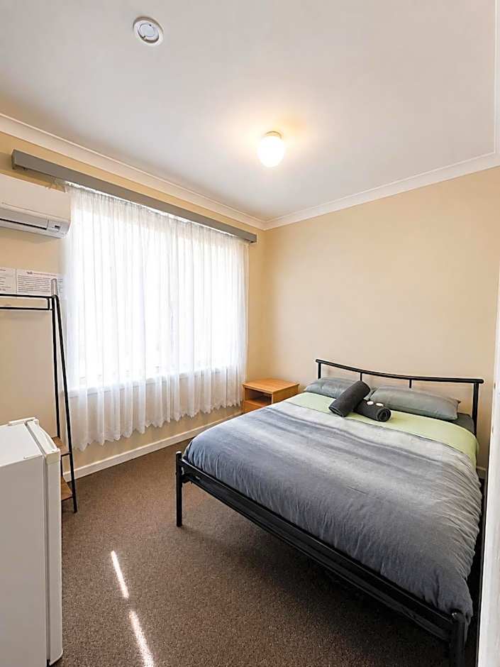 Port Adelaide Backpackers