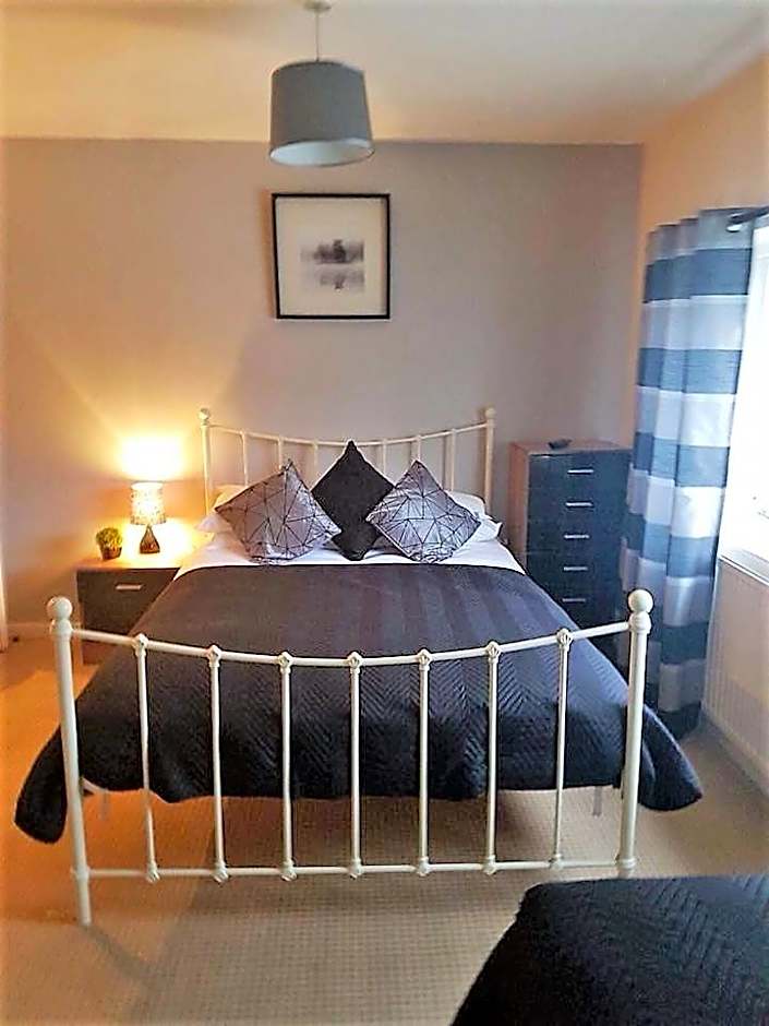 The Lamb and Flag Inn