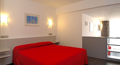 Family Double Room (2 Adults)