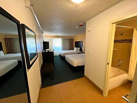 Queen Room with Two Queen Beds