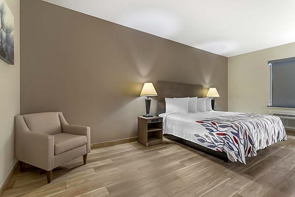 Red Roof Inn La Porte