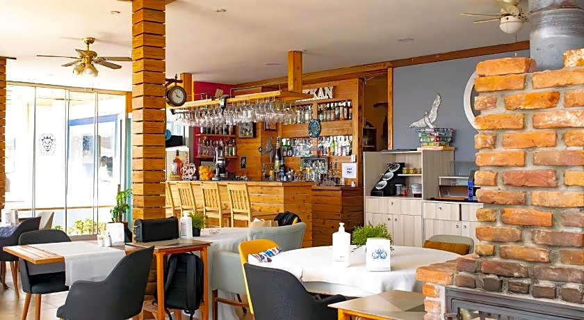 Akkan Beach Hotel