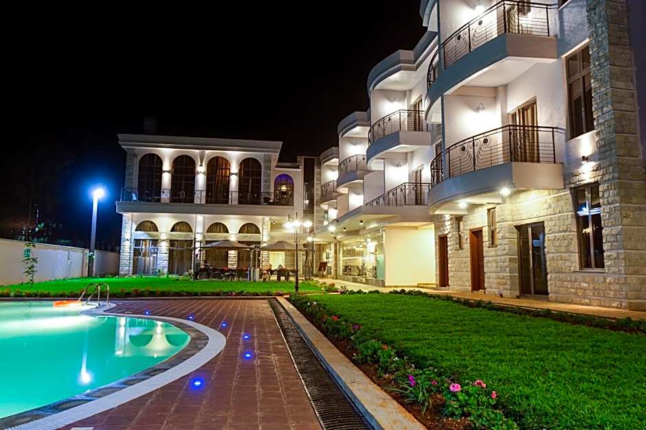 Alba Hotel Meru