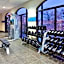 Hampton Inn & Suites Kansas City-Country Club Plaza