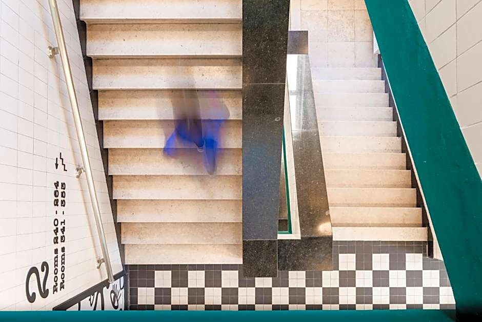 Vie Via - Your Hotel