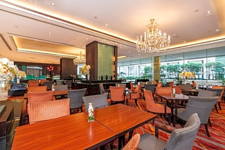 Holiday Inn Bangkok Silom By IHG