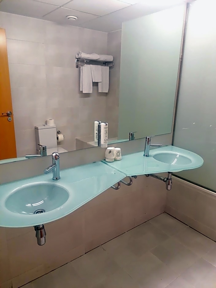 Hospedium Hotel Villa Gom