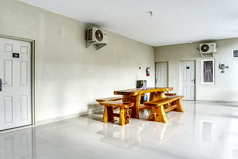 RedDoorz @ Plemburan Jakal 2