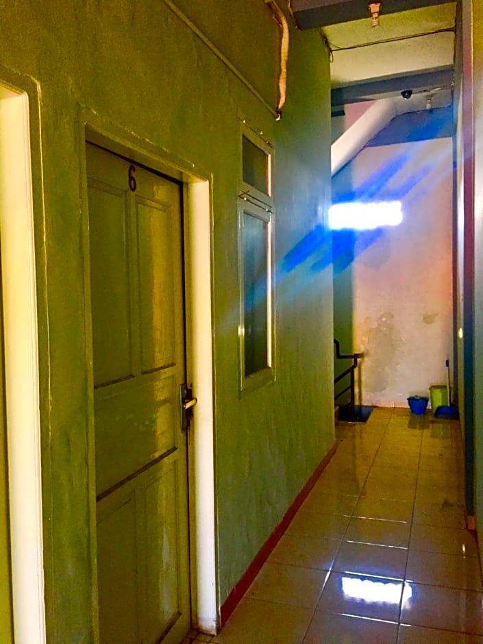 Homestay Badak by ZUZU