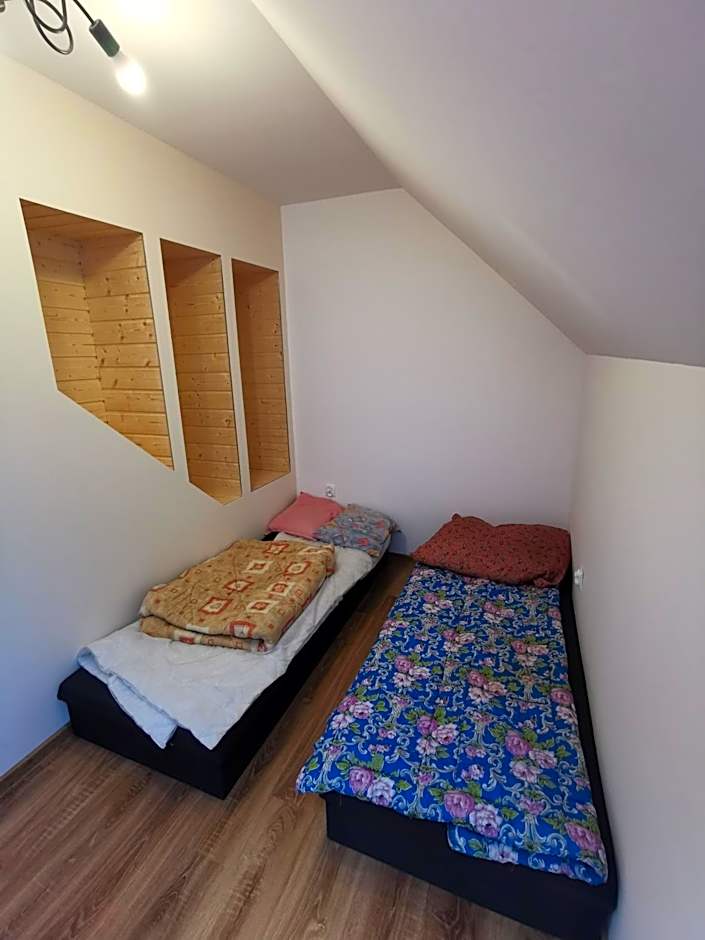 Schronisko młodzieżowe w Jabłonkach