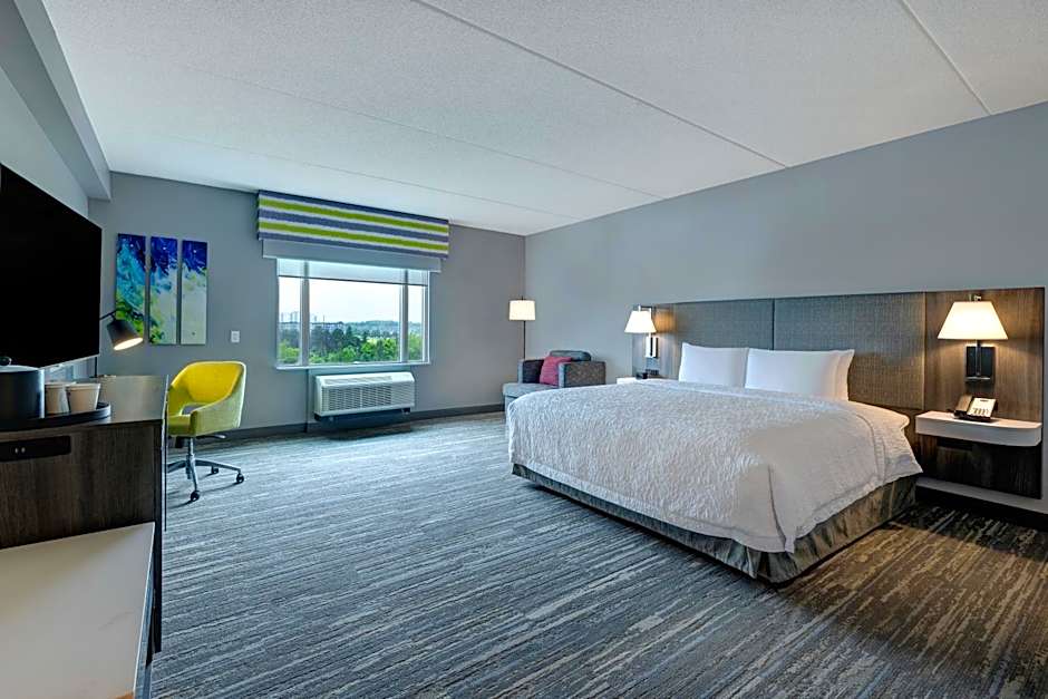 Hampton Inn By Hilton & Suites Burlington, Ontario