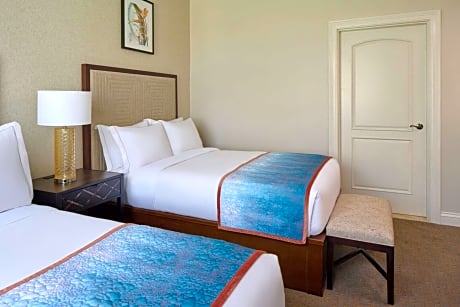3 Bedroom Deluxe Resort View Suite