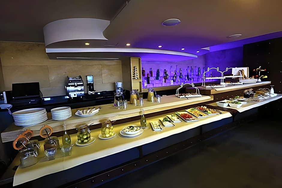 Jounieh Suites