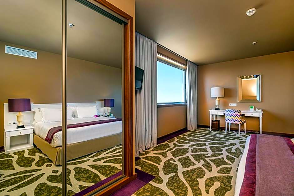 Holiday Inn Porto Gaia By IHG