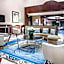 La Quinta Inn & Suites by Wyndham DFW Airport West - Euless