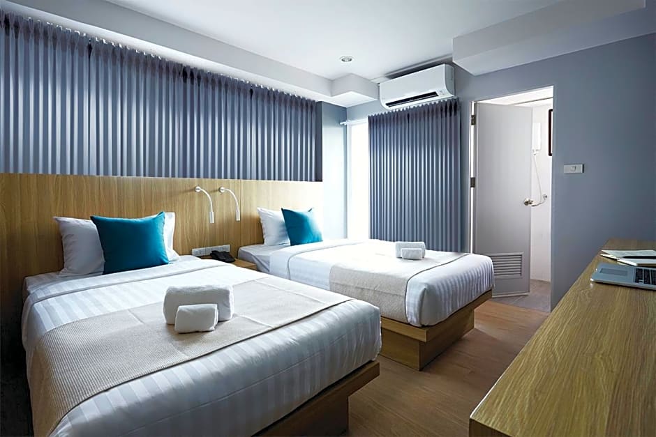 Theorie Hotel Sukhumvit 107 by SLH