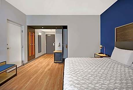King Room - Hearing Access