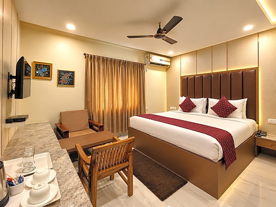 Hotel Arya Palace