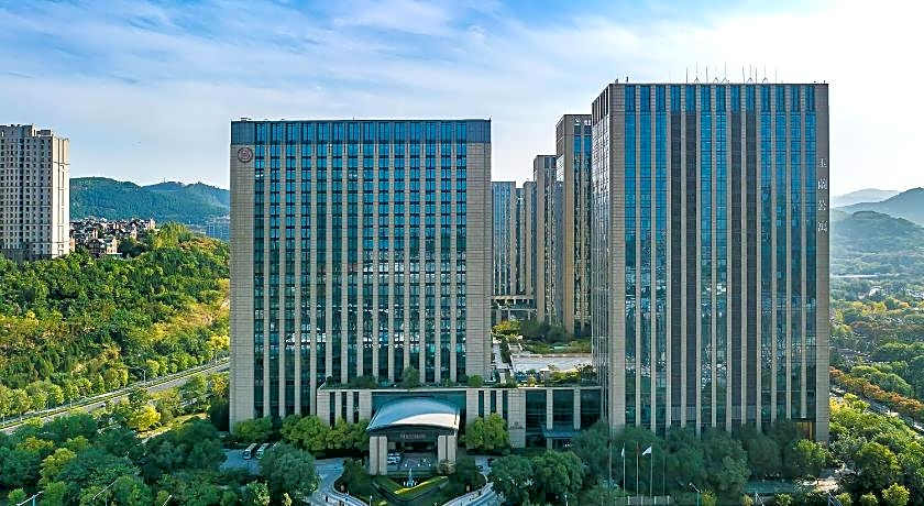 Sheraton Jinan Hotel