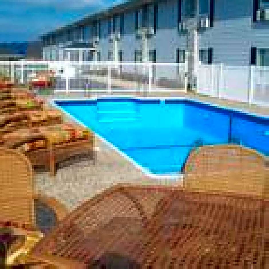 All American Inn & Suites Branson