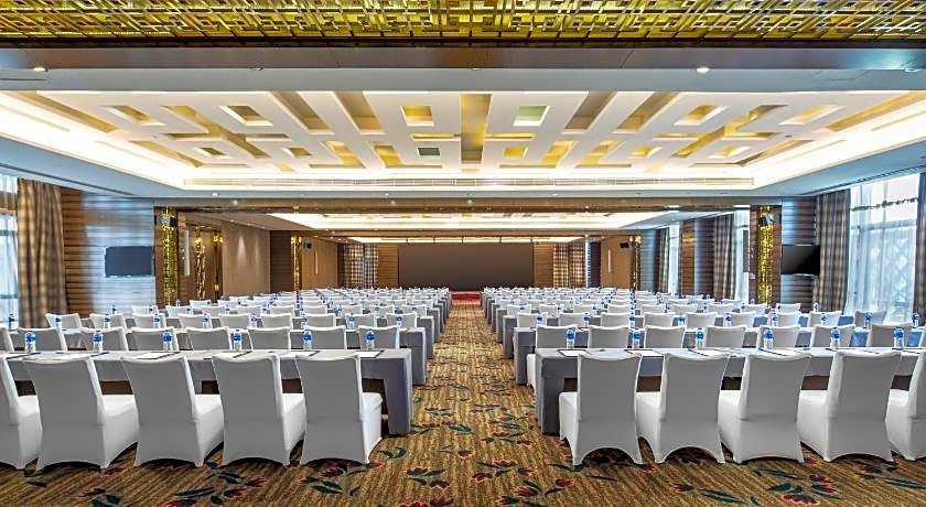 Crowne Plaza Huangshan Yucheng By IHG