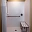 Coral Pointe Sarasota, an Ascend Collection Hotel