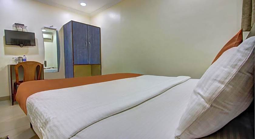 Hotel Sunshine Airport