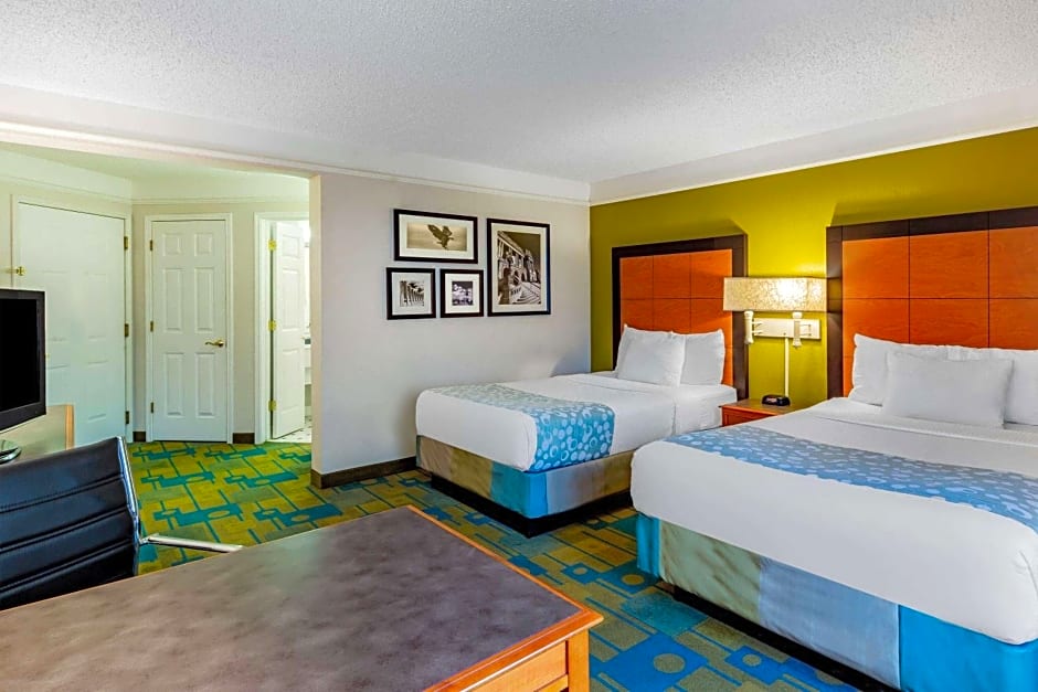 La Quinta Inn & Suites by Wyndham Fremont / Silicon Valley