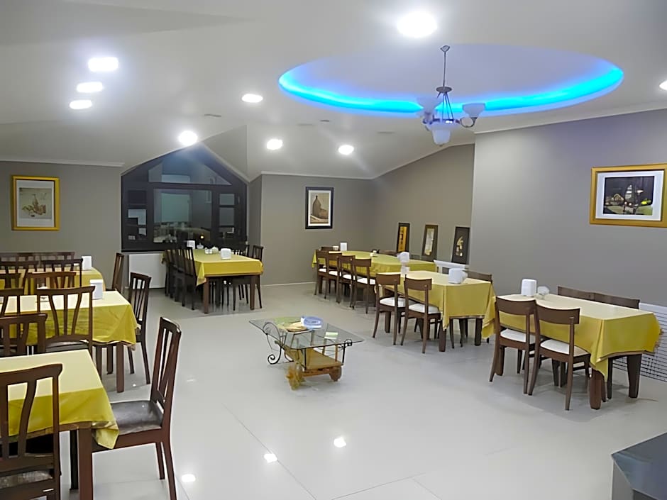 Hotel Kent Ani