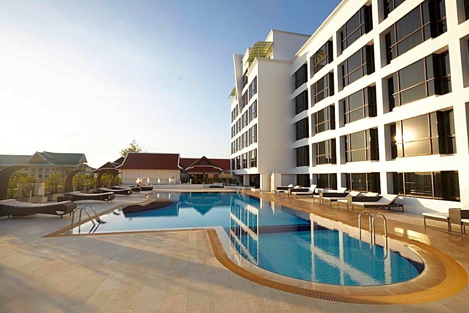 Lao Plaza Hotel