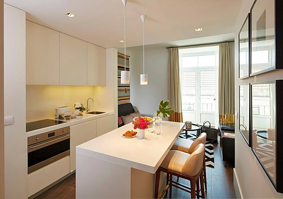 Photo 1 of 1 of Loft