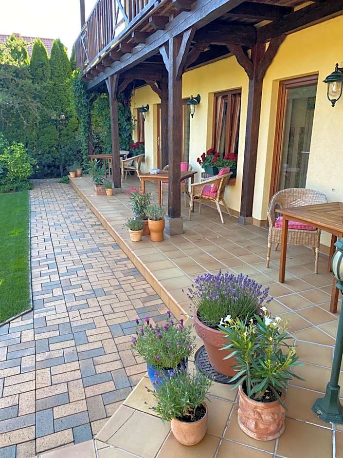 Dom Gościnny Emma Grzybowo