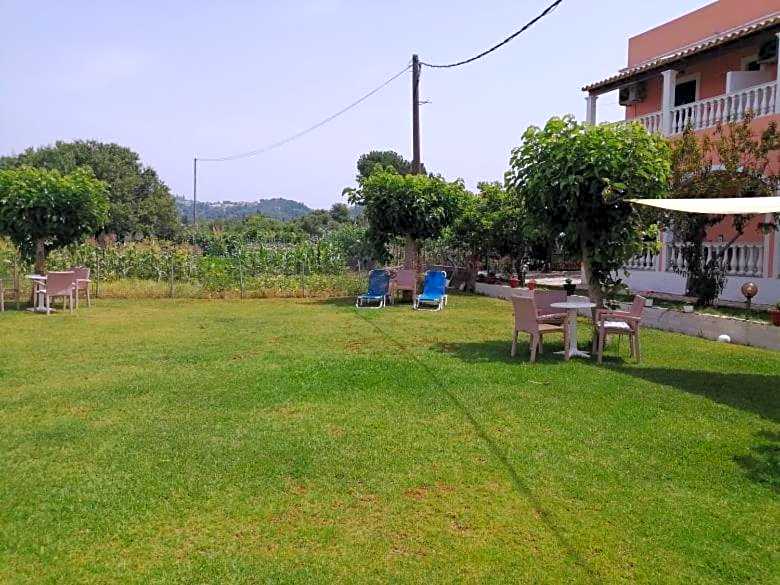 Aris Paschalia Studios