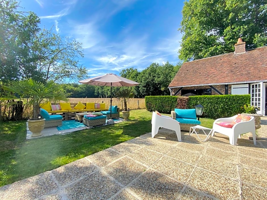 Le Petit Chateau De Sainte Colombe