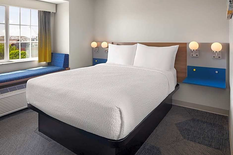 Microtel Inn & Suites by Wyndham Kearney