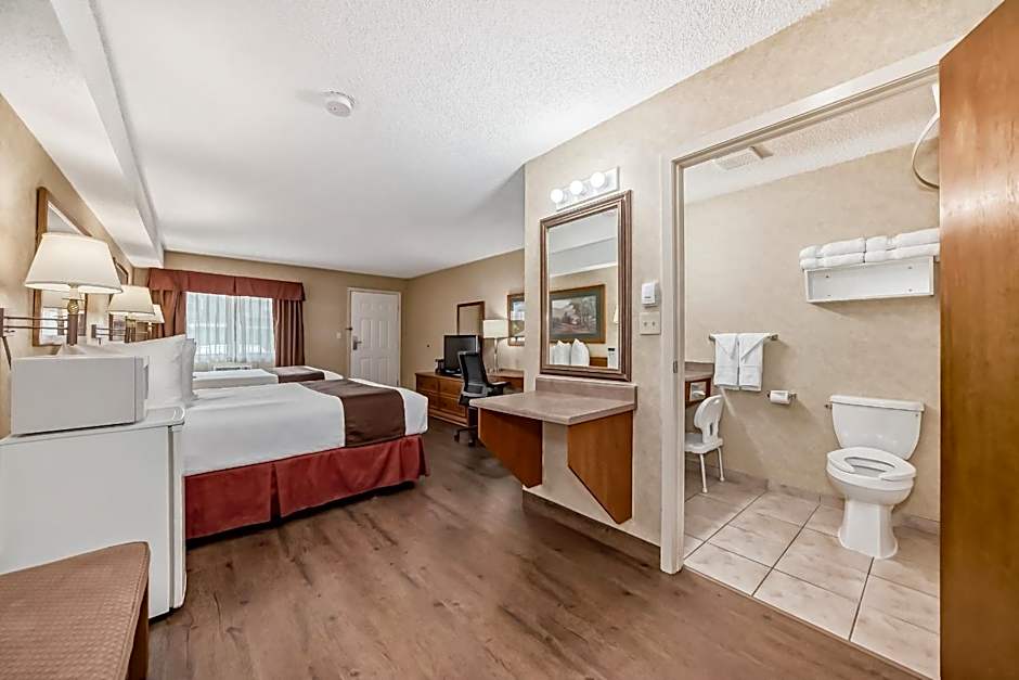 Stony Plain Inn & Suites