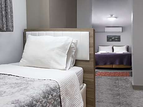 Triple Room with Garden View