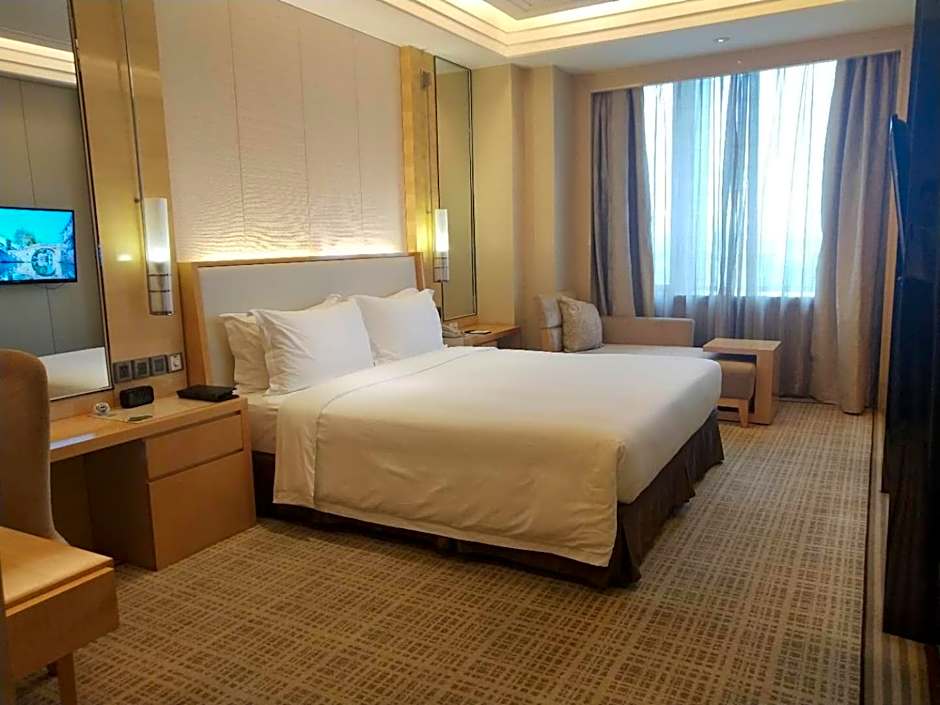 Ramada Plaza Qiandeng Kunshan