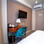 Smart and Simple Hotel Karakoy