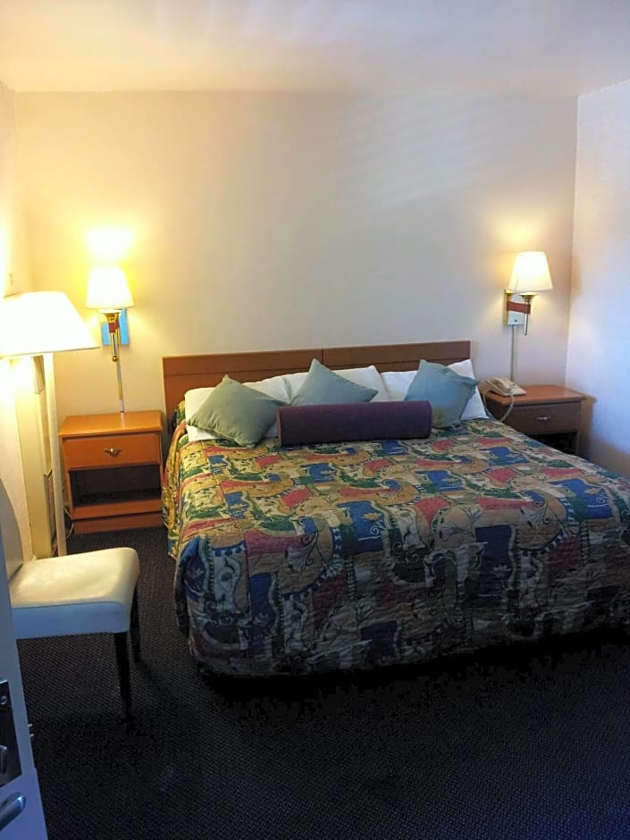 Town House Motel