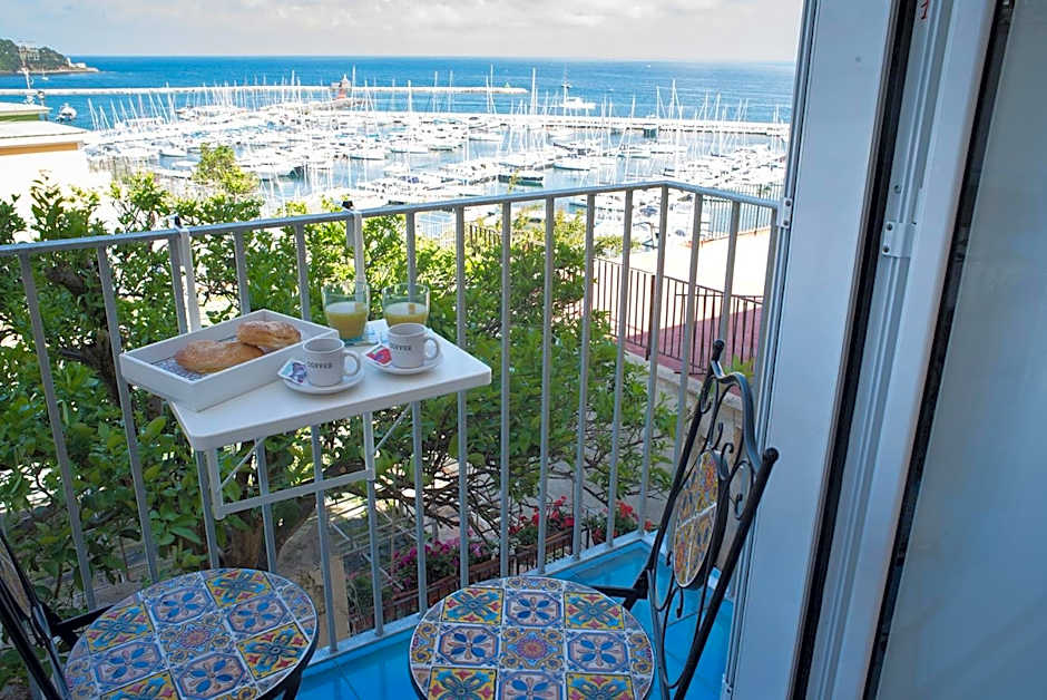 Punta Lingua Relais - Room 3 Port View