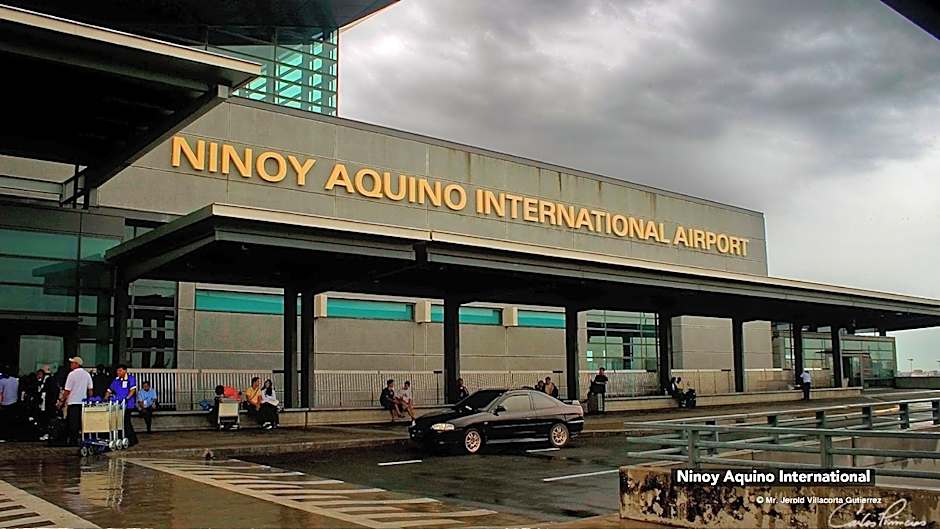 ZEN Rooms Basic Dian St. Makati