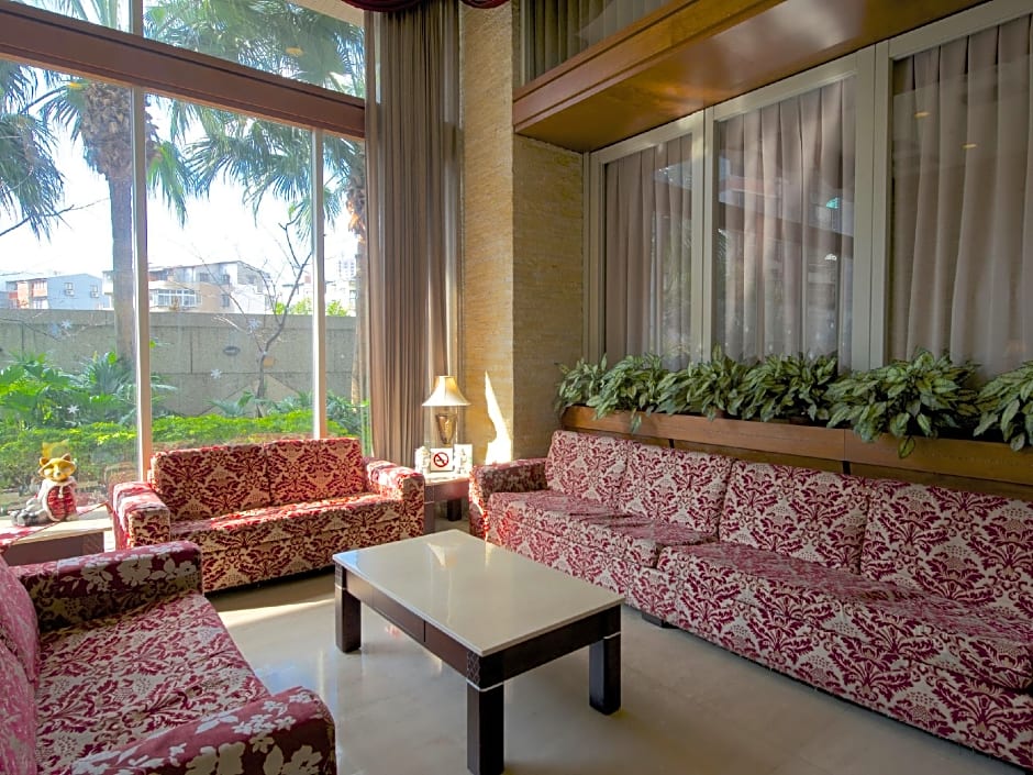 Hotel Regalees