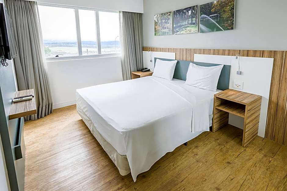 ibis Styles Confins Aeroporto