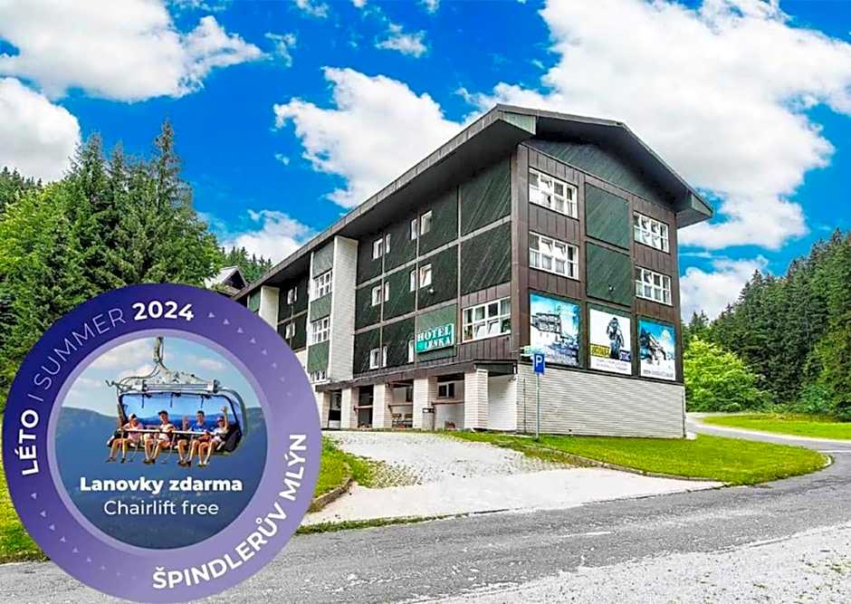 Hotel Lenka