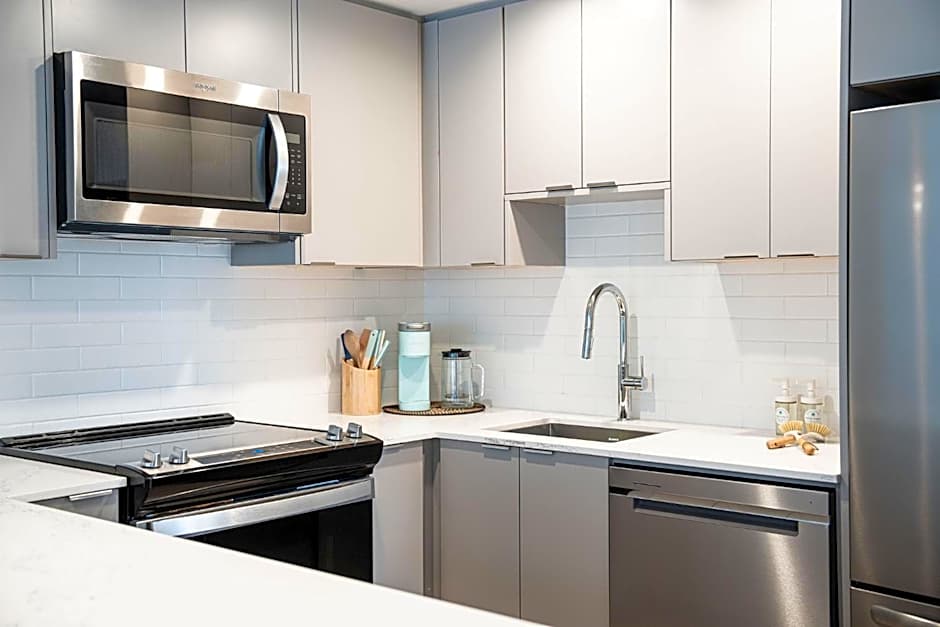 Adanac by Revelstoke Vacations