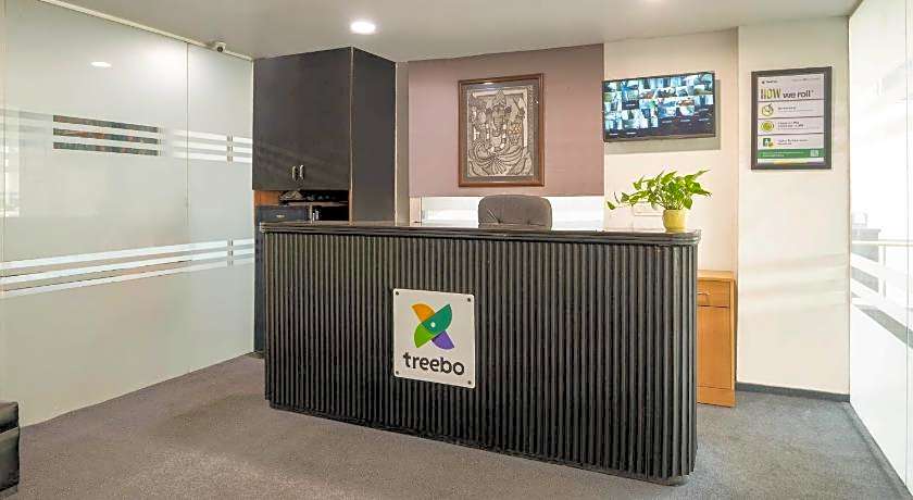 Townhouse Sector 30 Near Botanic Garden of Indian Republic