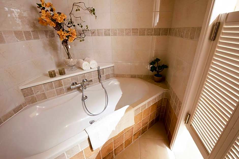 B-Lodge Boutique Hôtel