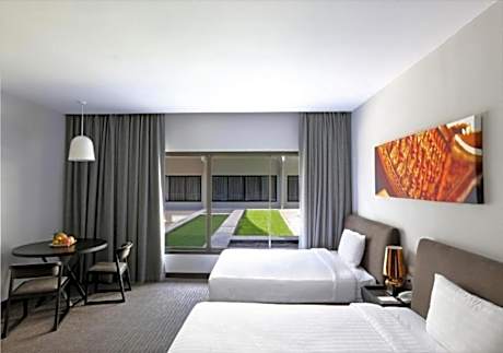 Supreme with Shower Room